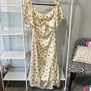 Never worn Zara Cut Out Floral Dress